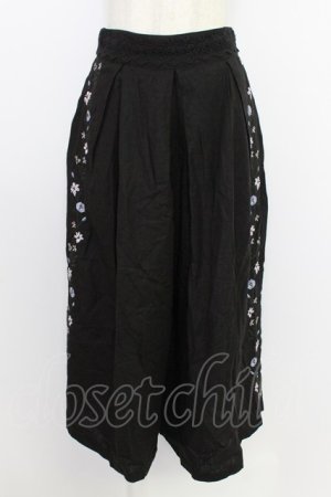 画像: axes femme / 華刺繍リネンガウチョパンツ M ブラック T-26-03-24-044-AX-PA-SA-ZT