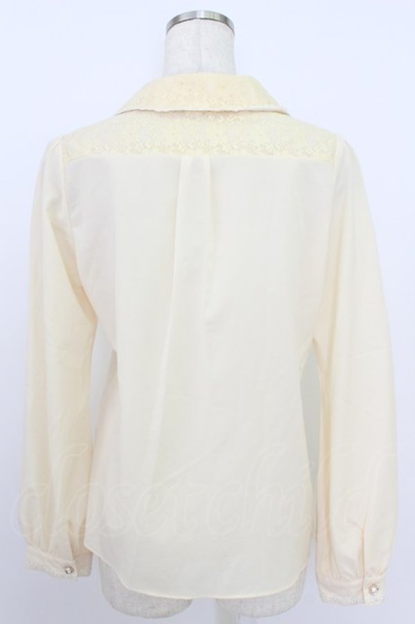 画像2: axes femme / レース襟刺繍ブラウス M キナリ T-26-03-24-007-AX-BL-SA-ZT (2)