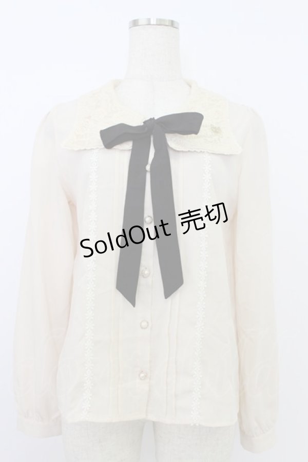 画像1: axes femme POETIQUE / ねこ刺繍セーラー襟ブラウス  キナリ T-26-03-24-008-AX-BL-SA-ZT (1)