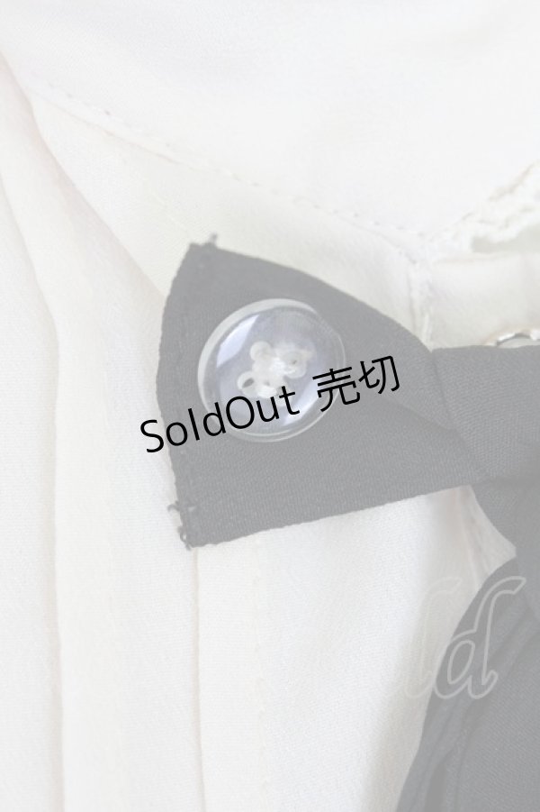 画像4: axes femme POETIQUE / ねこ刺繍セーラー襟ブラウス  キナリ T-26-03-24-008-AX-BL-SA-ZT (4)