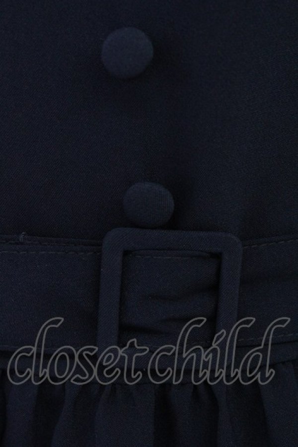 画像5: an another angelus / スカラップ衿ぐりフィットandフレアーワンピース  ネイビー T-26-03-25-041-CA-OP-SA-ZT (5)