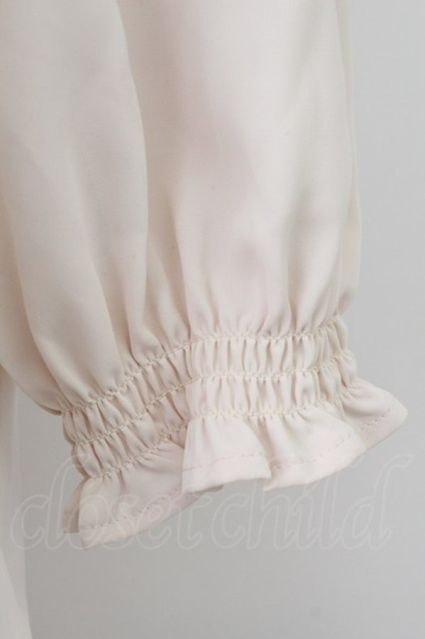 画像4: an another angelus / ダイヤ開きローズ刺繍ブラウス  アイボリーＸ青 T-26-03-25-013-CA-BL-SA-ZT (4)