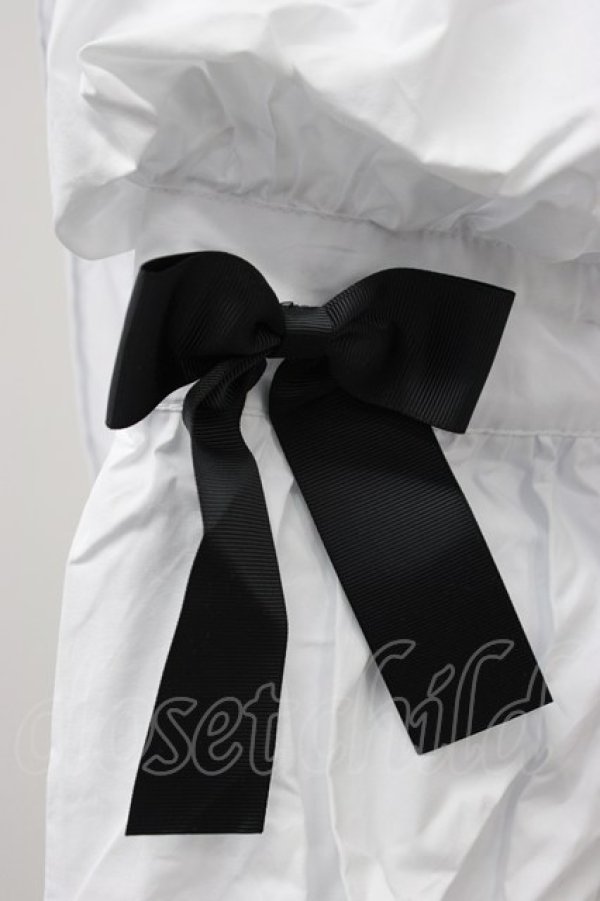 画像4: AND ROMEO / パールブローチリボンブラウス  白Ｘ黒 T-26-03-30-022-LO-BL-SA-ZT (4)