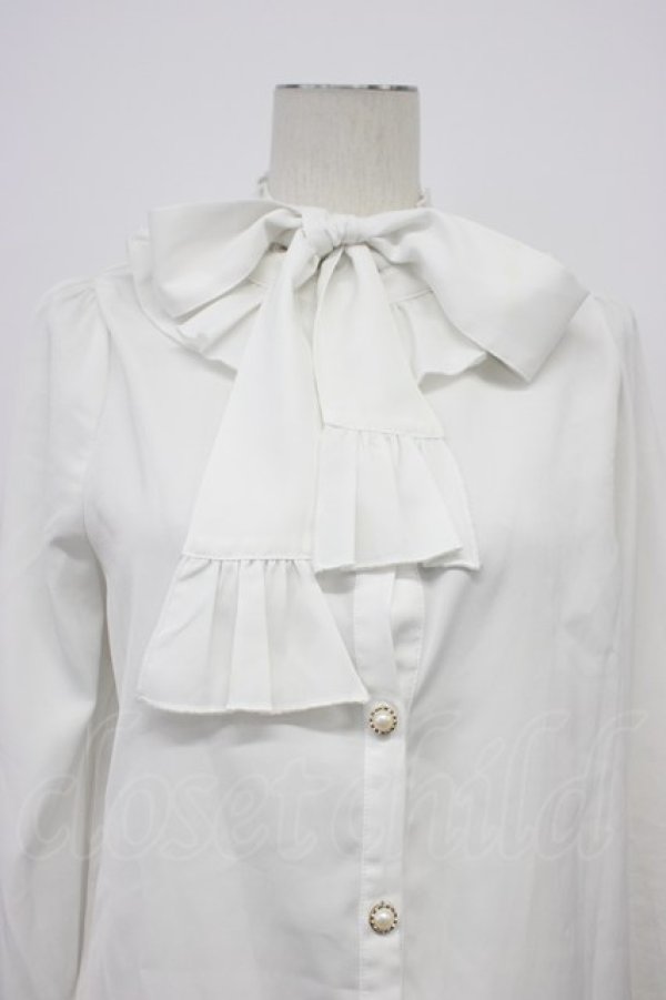 画像5: axes femme kawaii / ピンタック袖デザインブラウス  白 T-26-03-30-025-AX-BL-SA-ZT (5)