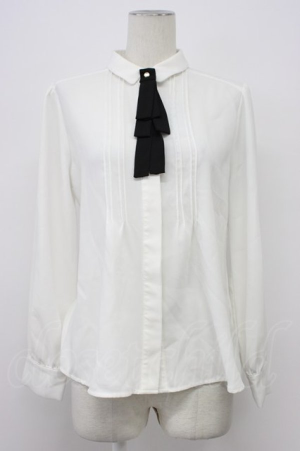 画像1: an another angelus / 多重リボンタイ付きピンタックブラウス  白Ｘ黒 T-26-03-30-017-CA-BL-SA-ZT (1)