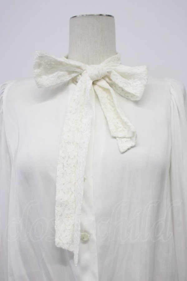 画像4: an another angelus / レースボウタイブラウス  白 T-26-03-30-019-CA-BL-SA-ZT (4)
