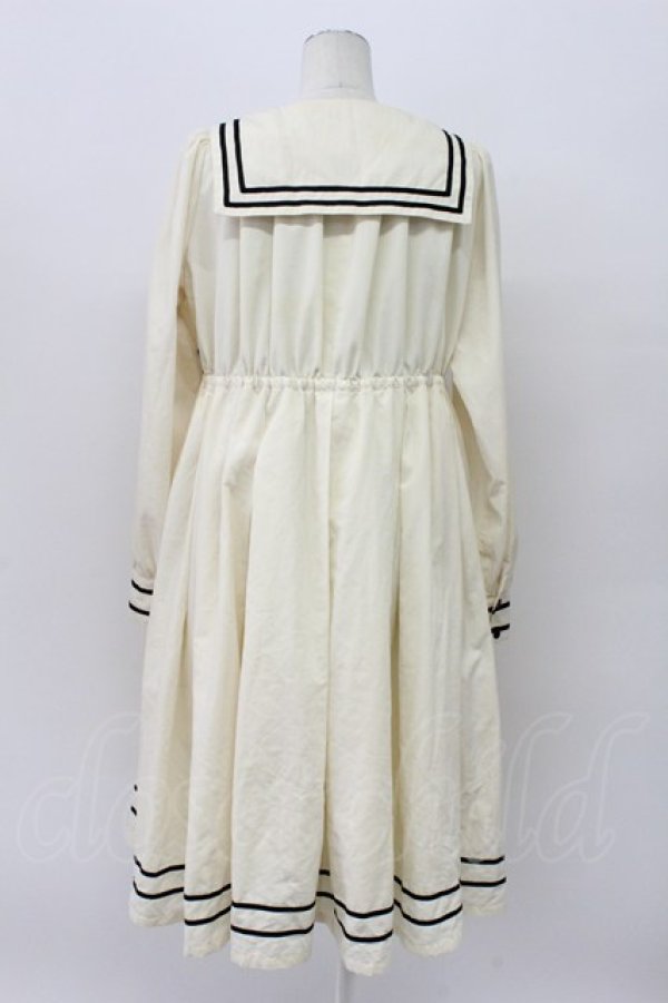 画像2: Physical Drop / スクエアセーラー衿ワンピース  アイボリー T-26-04-03-016-LO-OP-SA-ZT (2)