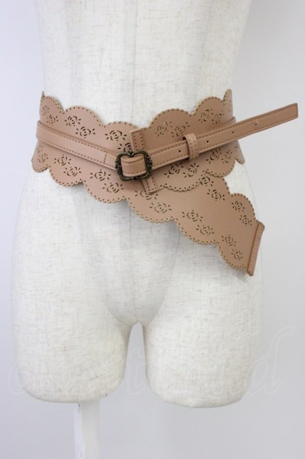 画像1: axes femme / パンチングバックルベルト  ブラウン T-26-04-04-030-AX-ZA-SA-ZT (1)