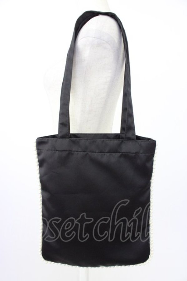 画像2: Maison de FLEUR / サテンパールブレードトートバッグ  黒Ｘ白 T-26-04-04-034-LO-BG-SA-ZT (2)