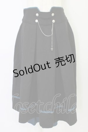 画像: axes femme / チェーン付き配色使いスカート  黒Ｘ青 T-26-04-04-017-AX-SK-SA-ZT