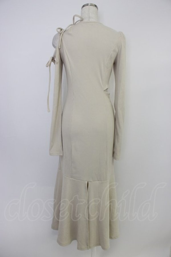 画像2: EATME / リボンカットアウトマーメイドワンピース F ベージュ T-26-04-10-017-LO-OP-SA-ZT (2)