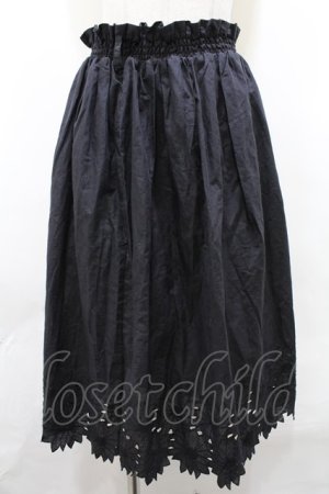 画像: an another angelus / 裾フラワースカート  黒 Y-23-10-19-169-CA-SK-WD-ZT14