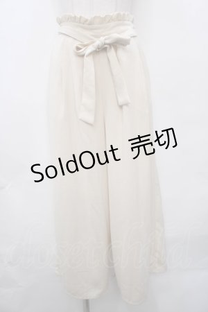 画像: Fi.n.t. / ウエスト共布リボンワイドパンツ F アイボリー Y-23-11-05-117-LO-PA-SZ-ZT353