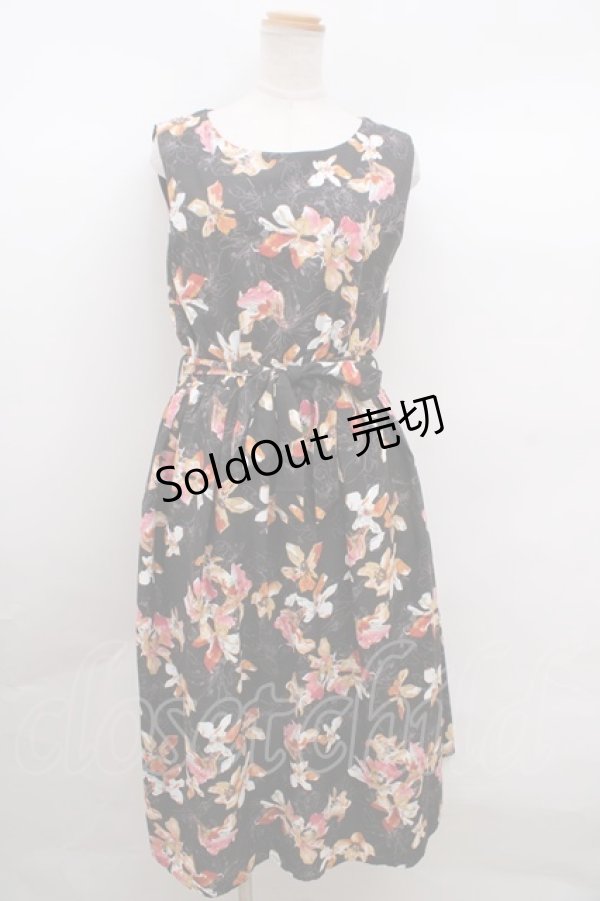 画像1: axes femme / ベルト付花柄JQシフォンワンピース M 黒 Y-23-12-29-107-AX-OP-SZ-ZT395 (1)