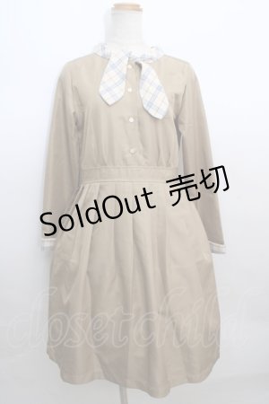 画像: Fi.n.t / 格子チェック襟付きワンピース  ベージュ Y-24-01-26-163-CA-OP-AS-ZT388