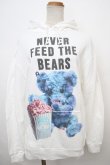 画像1: MILKBOY / NEVER FEED BEAR HOODY M ホワイト×ブルー Y-24-02-04-143-MB-TO-SZ-ZY (1)