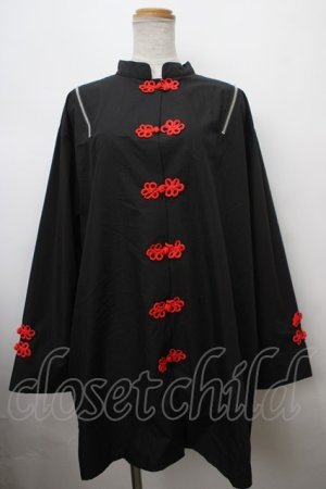 画像: REFLEM /ショルダーZIPチャイナシャツ  黒ｘ赤 Y-24-02-22-037-PU-BL-AS-ZY