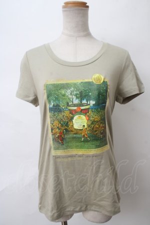 画像: Jane Marple Dans Le Saｌon / ジャムプリントTシャツ  カーキ Y-24-04-07-091-JM-TO-AS-ZI