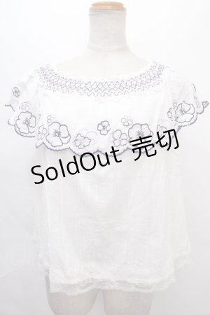 画像: axes femme POETIQUE /  オフショルトップス  白 Y-24-07-17-048-AX-TO-AS-ZT370