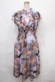 画像1: axes femme Nostalgic / 天使柄シャーリングワンピース F ラベンダー Y-24-09-15-072-LO-OP-SZ-ZT164 (1)