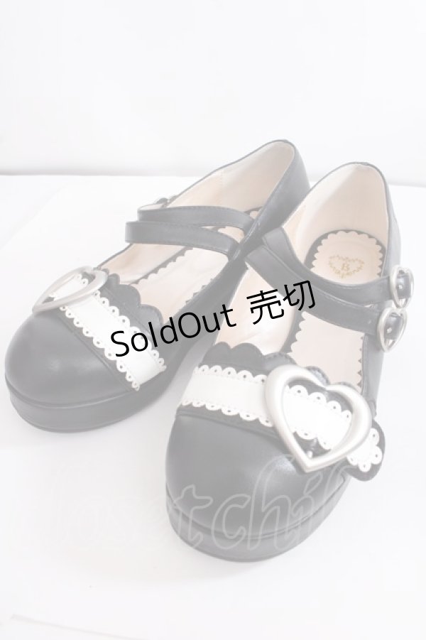 画像1: BABY,THE STARS SHINE BRIGHT / ハートバックルシューズ S 黒 Y-24-09-28-036-BA-SH-SZ-ZY (1)