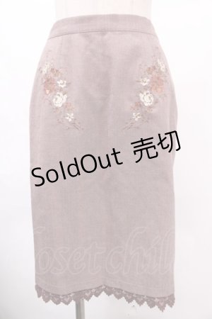 画像: axes femme / 刺繍入りタイトスカート  茶 Y-24-10-31-199-AX-SK-SZ-OS