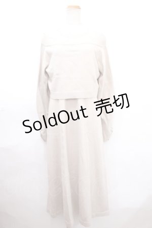 画像: axes femme / オフショルニット×ワンピースセット F ベージュ Y-24-11-06-093-AX-OP-SZ-ZI