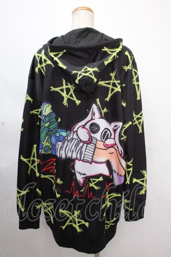 画像1: NieR Clothing / 総柄ZIPパーカー  黒 Y-24-11-18-137-PU-TO-SZ-ZT328 (1)