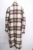 画像2: Candy Stripper / SHAGGY TARTAN CHECK CHESTER FIELDコート  白 Y-24-12-05-156-PU-CO-AS-ZT-C049 (2)