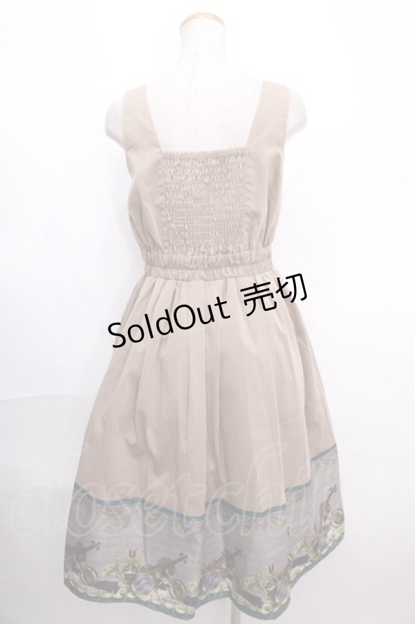 画像2: axes femme POETIQUE / トイマーチノースリワンピース M ベージュ Y-24-12-18-022-AX-OP-SZ-ZI (2)