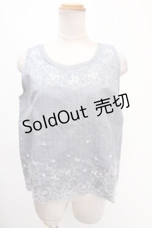 画像: axes femme / ストライプ刺繍入りセットアップ M グレー Y-24-12-28-024-AX-OP-SZ-ZI