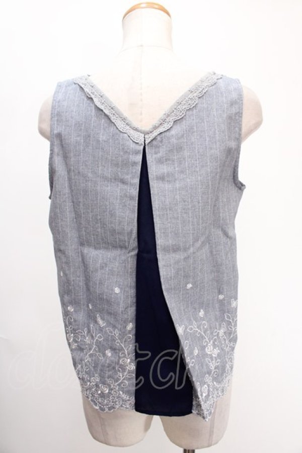 画像2: axes femme / ストライプ刺繍入りセットアップ M グレー Y-24-12-28-024-AX-OP-SZ-ZI (2)