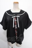 画像1: axes femme / 扇子×紅葉刺繍セーラーブラウス F 黒 Y-25-01-16-029-AX-BL-SZ-ZI (1)