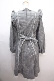 画像2: Honey Cinnamon / チェックワンピース  グレー Y-25-01-22-121-LO-OP-AS-ZT442 (2)