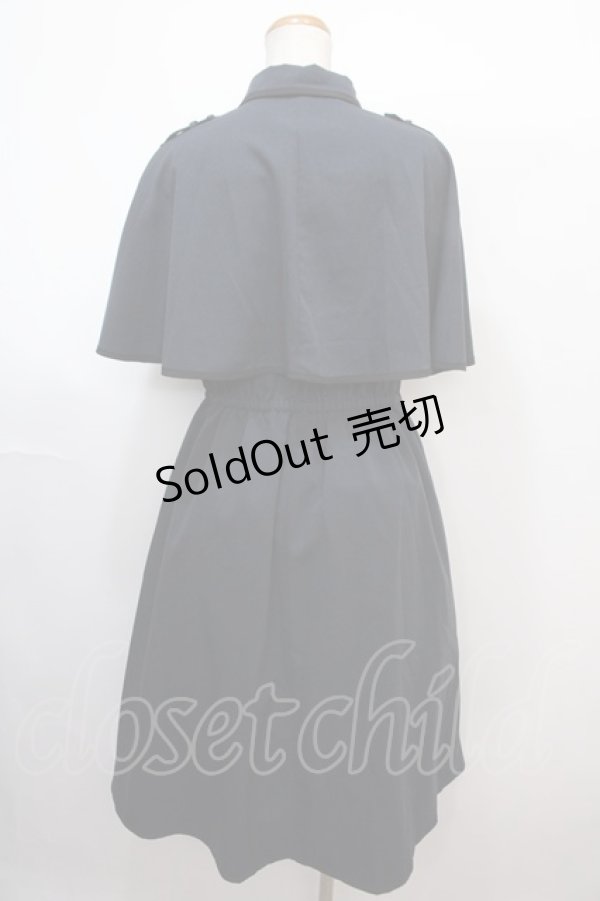 画像2: axes femme POETIQUE / ケープトレンチデザインワンピース M 紺 Y-25-02-03-102-AX-OP-SZ-ZH (2)