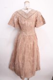 画像2: axes femme NOSTALGIE / オーガンジー刺繍ワンピース M キャメル Y-25-02-16-206-AX-OP-SZ-ZI (2)