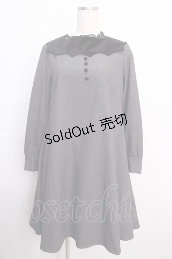 画像1: F i.n.t / ハロウィンヴァンパイアワンピース F グレー Y-25-02-18-108-CA-OP-SZ-ZT440 (1)