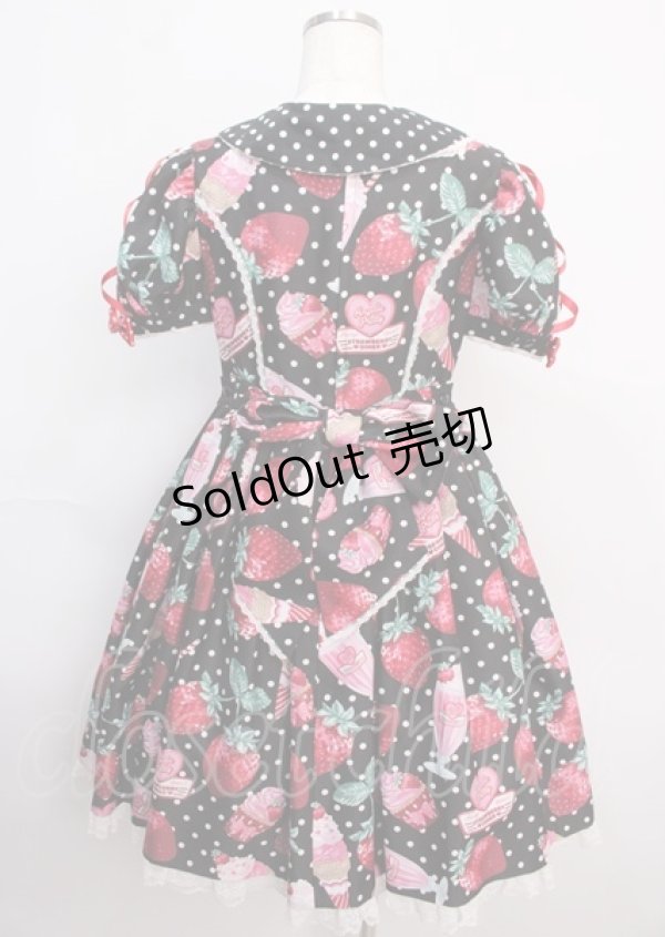 画像2: Angelic Pretty / Fresh Strawberry Dinerワンピース  黒 Y-25-02-26-038-AP-OP-SZ-ZY (2)