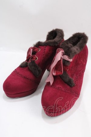 画像: axes femme / 刺繍入りファーブーティー S ワイン Y-25-02-27-041-AX-SH-SZ-ZT-K003
