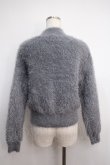 画像2: axes femme / パール付きフェザーニット  グレー Y-25-02-27-083-AX-TO-SZ-ZT108 (2)