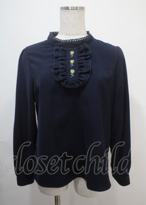 画像: Fi.n.t / 薔薇刺繍ブラウス  紺 Y-25-03-04-094-CA-BL-SZ-ZY
