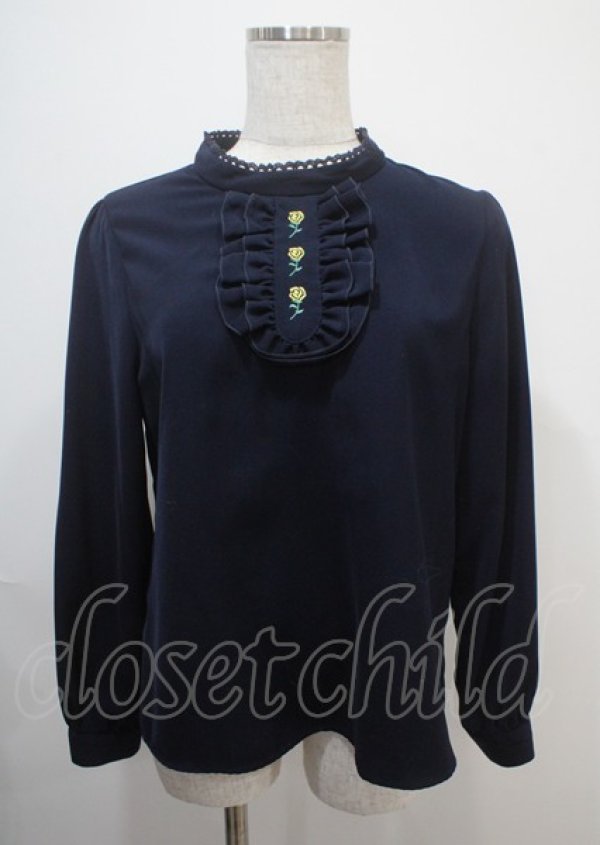 画像1: Fi.n.t / 薔薇刺繍ブラウス  紺 Y-25-03-04-094-CA-BL-SZ-ZY (1)