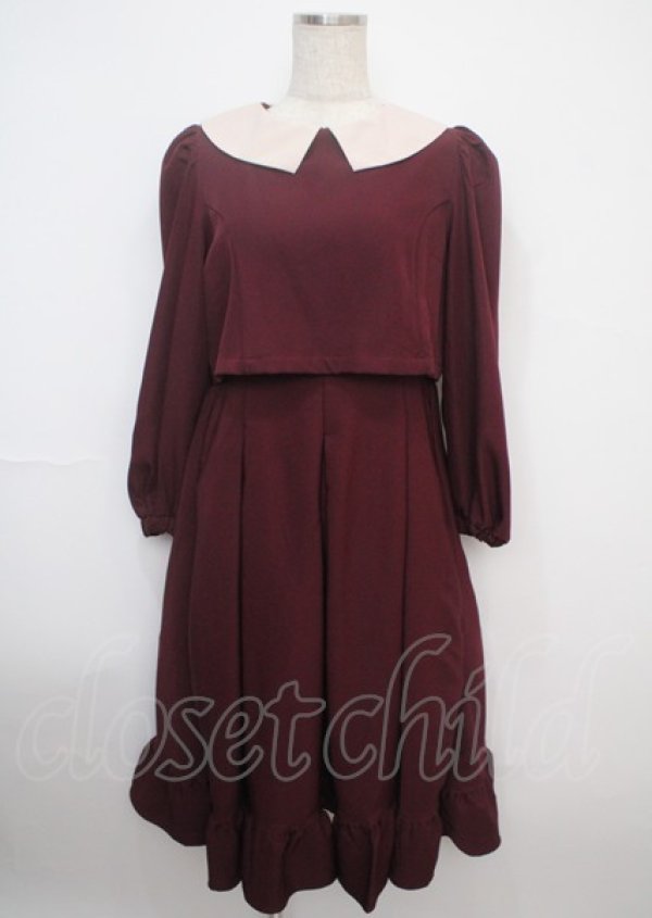 画像1: m petit by misako / サンリオキャラクターズコラボ マイメロディワッペン付きワンピース  ワイン Y-25-03-07-110-LO-OP-SZ-ZT309 (1)