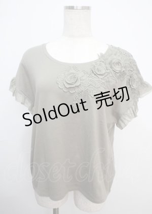 画像: axes femme / フラワーレーススクエアTシャツ M カーキ Y-25-03-07-038-AX-TO-SZ-ZY