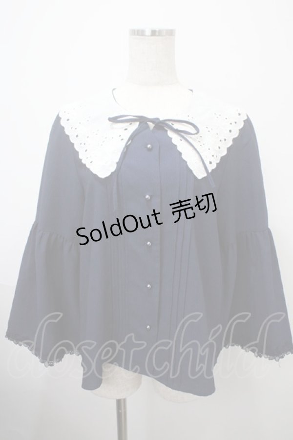 画像1: axes femme / 刺繍入りビッグカラーブラウス M 紺 Y-25-03-10-073-AX-BL-SZ-ZY (1)