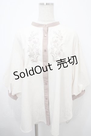 画像: axes femme / 花刺繍ボリューム袖ブラウス M 生成り Y-25-03-10-080-AX-BL-SZ-ZS