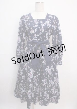 画像: axes femme / 桜柄ティアードワンピース M 紺 Y-25-03-14-110-AX-OP-SZ-OS