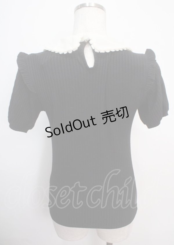 画像2: axes femme POETIQUE / フラワーリボン刺繍襟プルオーバー  黒 Y-25-03-14-032-AX-TO-SZ-OS (2)