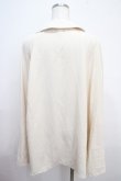 画像2: apres jour / ベルチ付きケープトレンチコート F アイボリー Y-25-03-21-096-LO-CO-SZ-ZY (2)