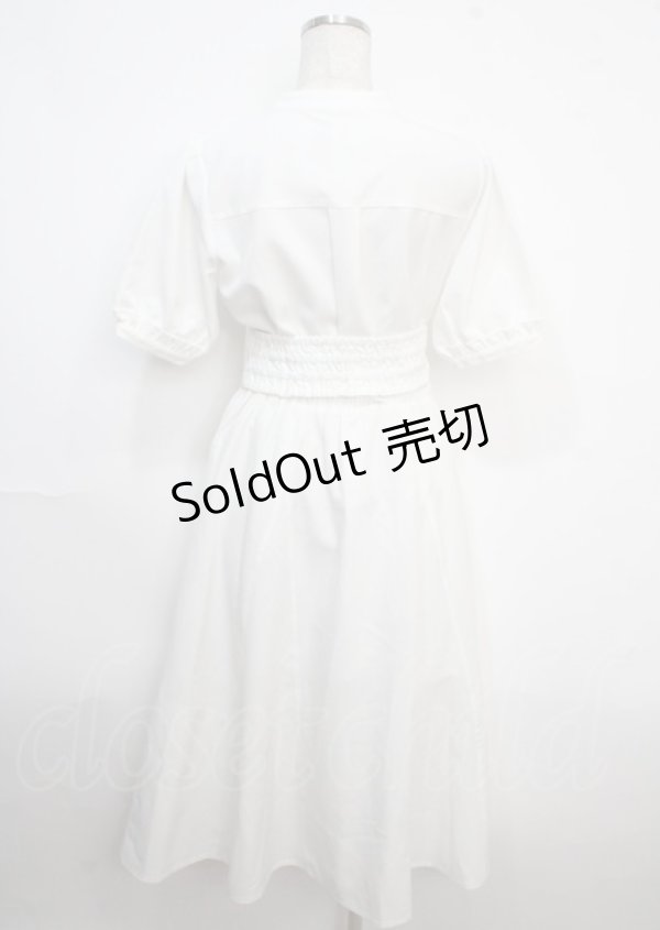 画像2: axes femme / ベルト付デニムワンピース F 白 Y-25-03-22-068-AX-OP-SZ-ZS (2)